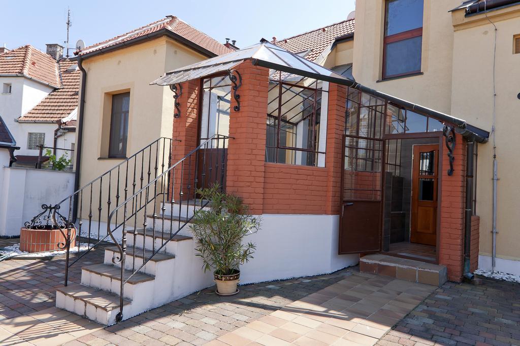Pension Cizek Mikulov Exterior foto